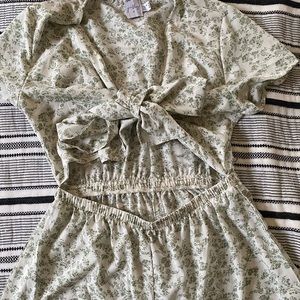Princess Polly tie front romper